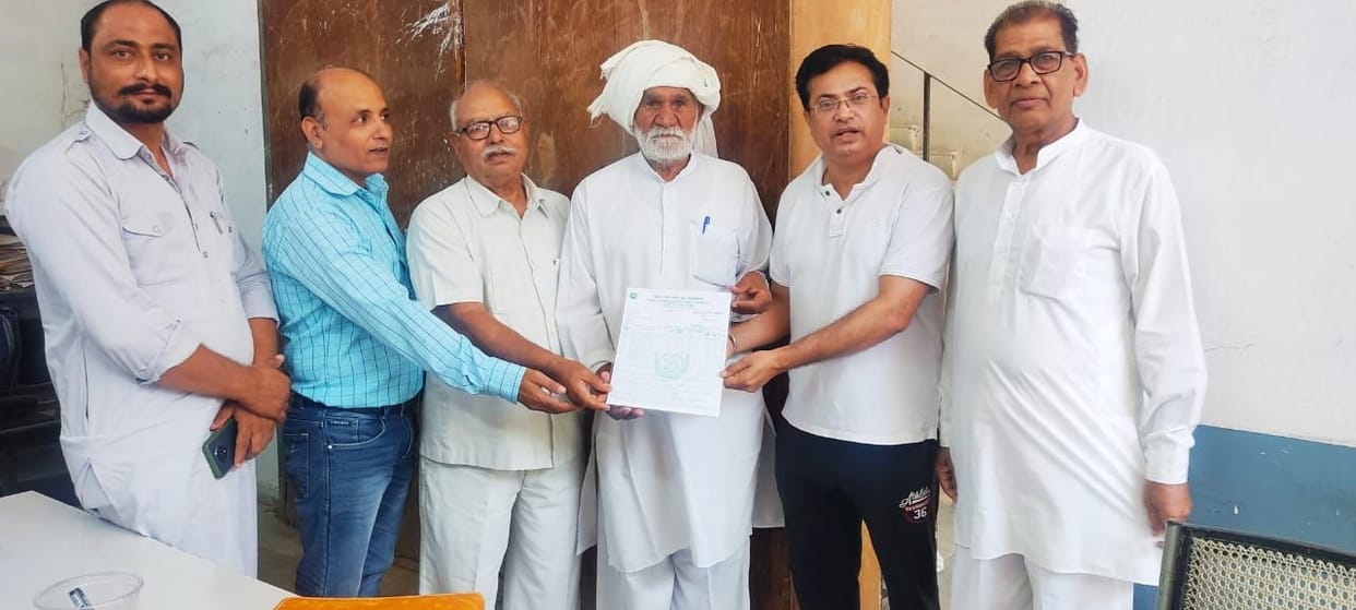 80 year old student Lalchandra Godara graduated from IGNOU