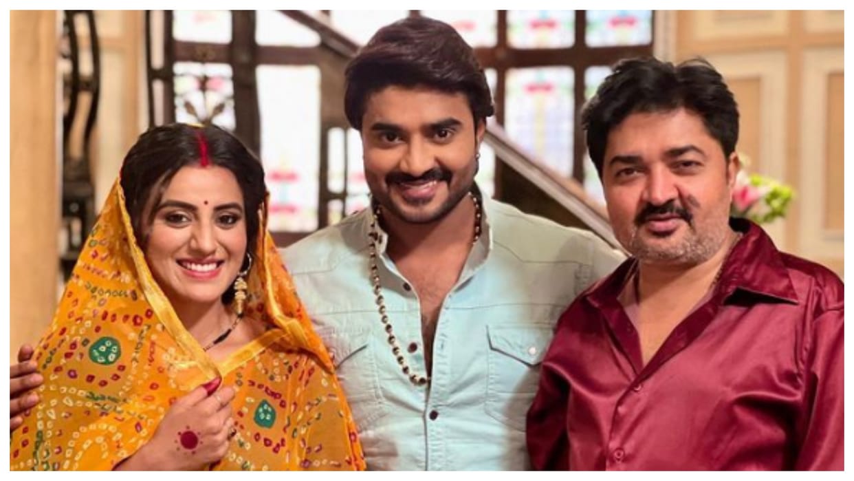 Bhojpuri Actress Akshara Singh shares first look poster of her new film Agni Sakshi with Pradeep Pandey chintu