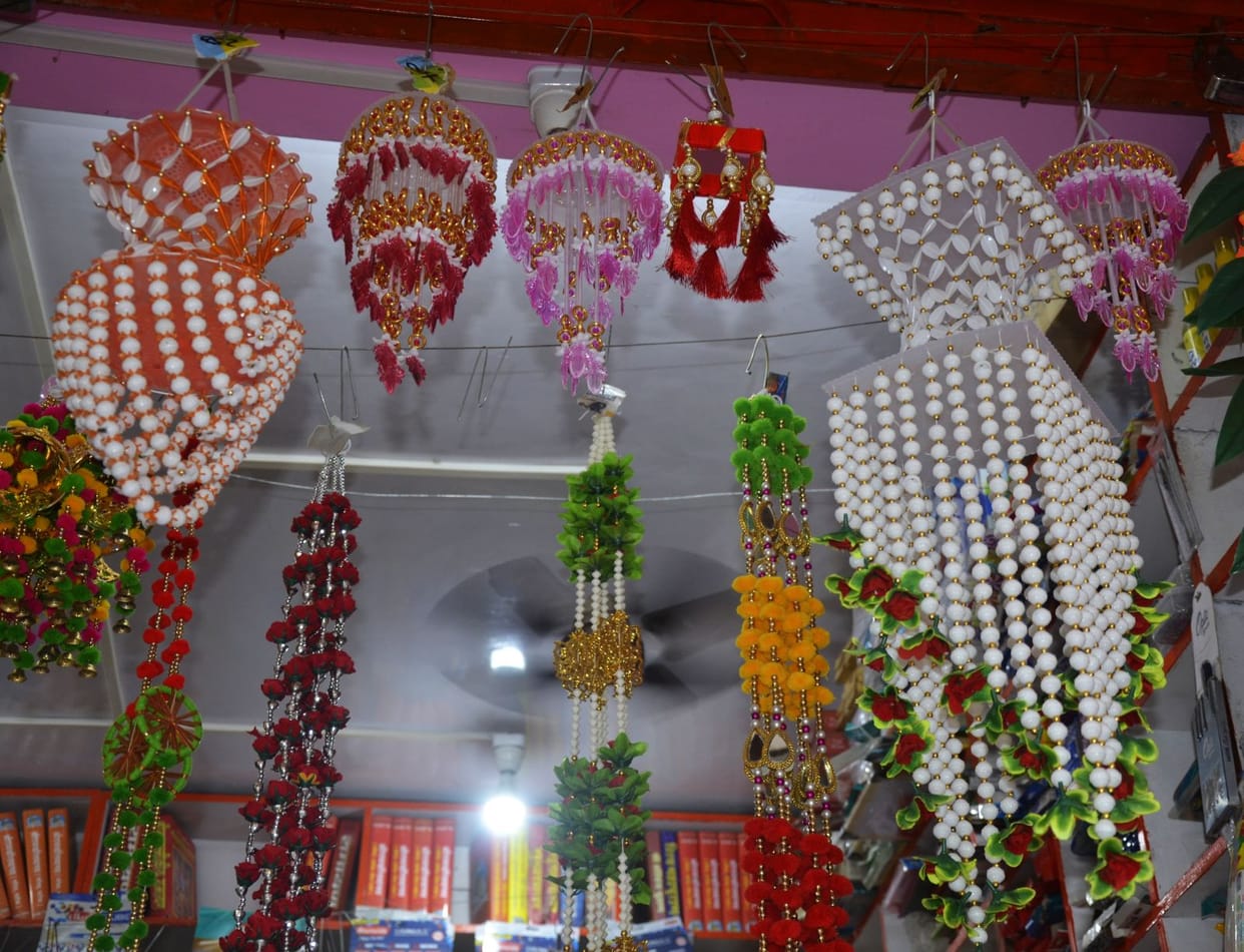 China's luster fades, indigenous idols shine