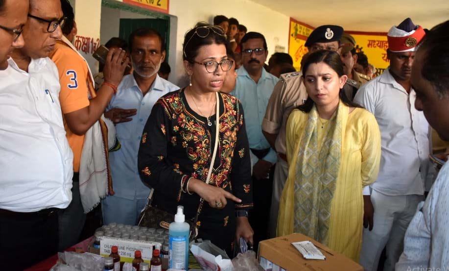 Divisional Commissioner visited the flood affected areas