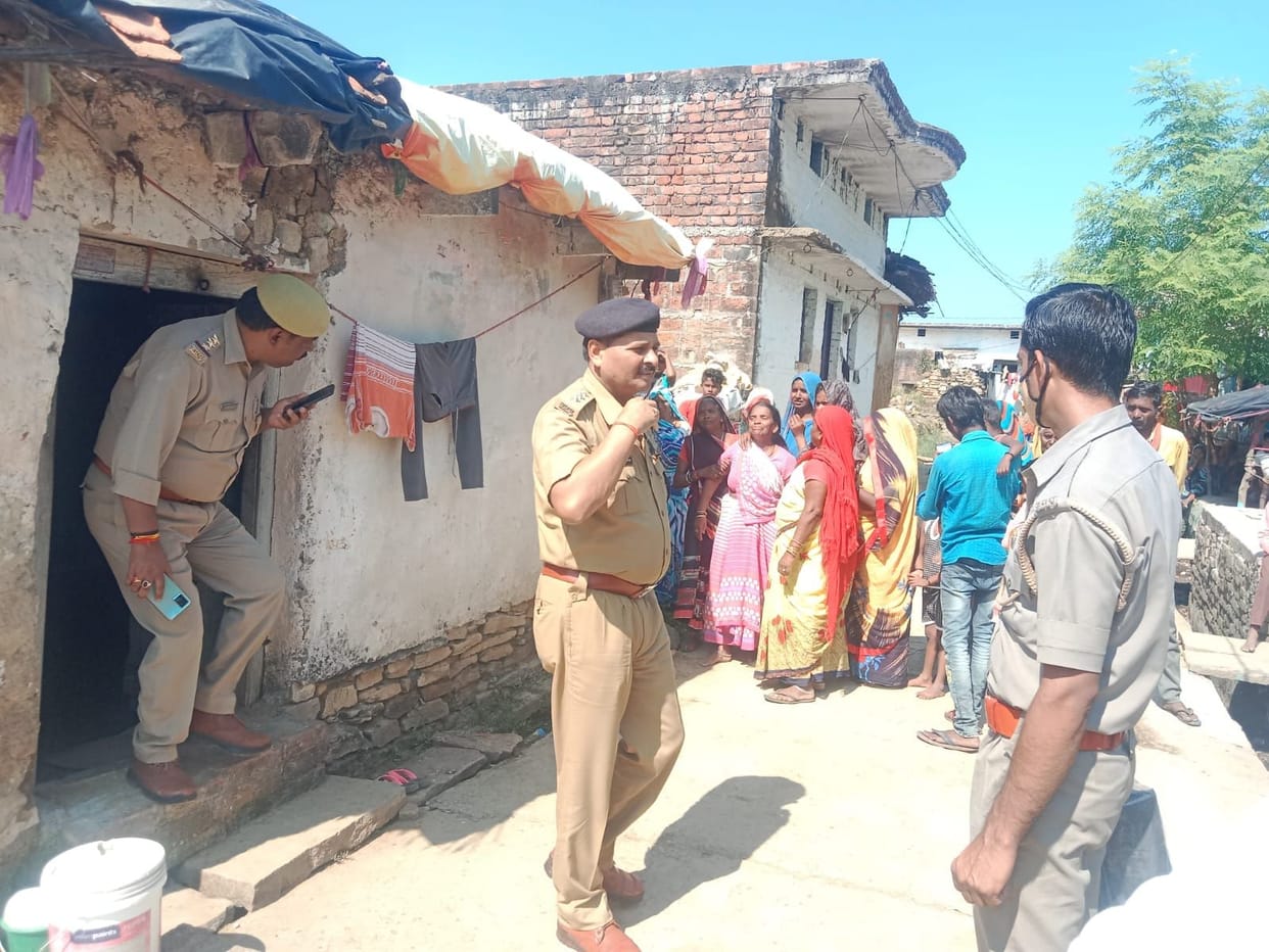 Chitrakoot: Youth swings in the noose, doubts on friends