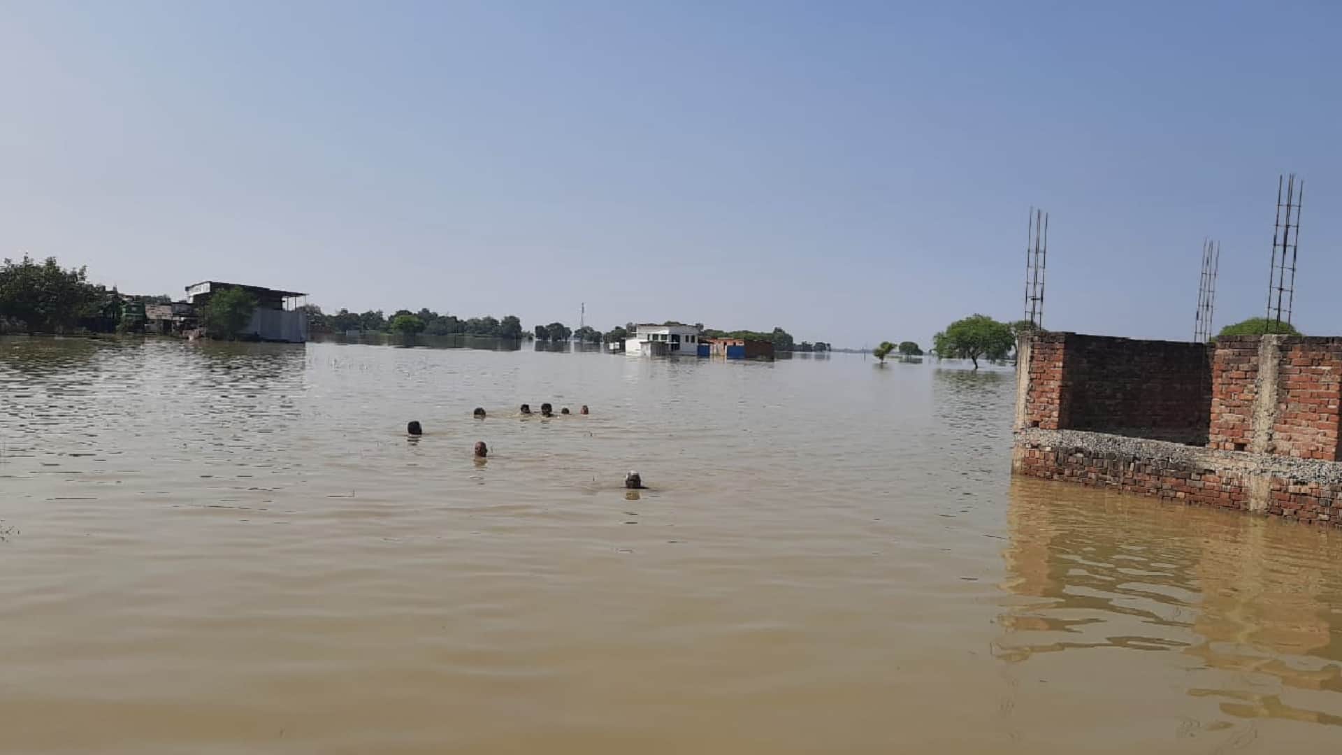 Saryu water level started decreasing in Gorakhpur
