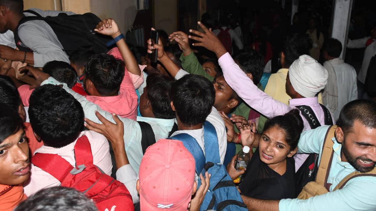 pet exam crowd of candidates gathered at railway station and bus stand in Gorakhpur