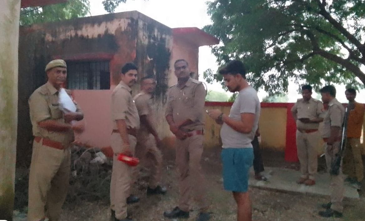 Banda: Murder of Gaushala worker sleeping in Panchayat Bhawan