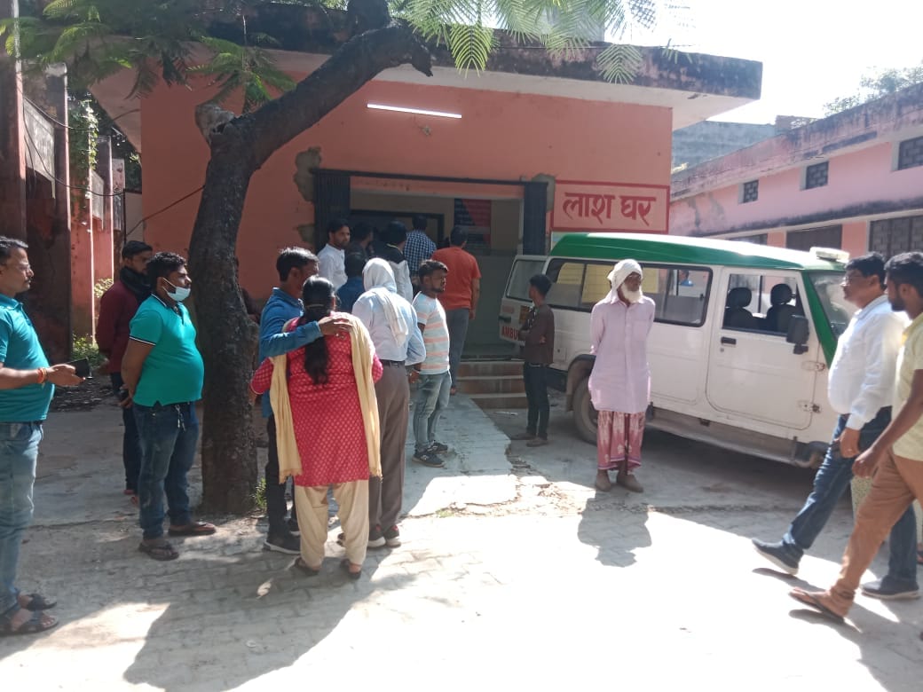 private hospital manager suicided by shooting himself in jaunpur no suicide note was found
