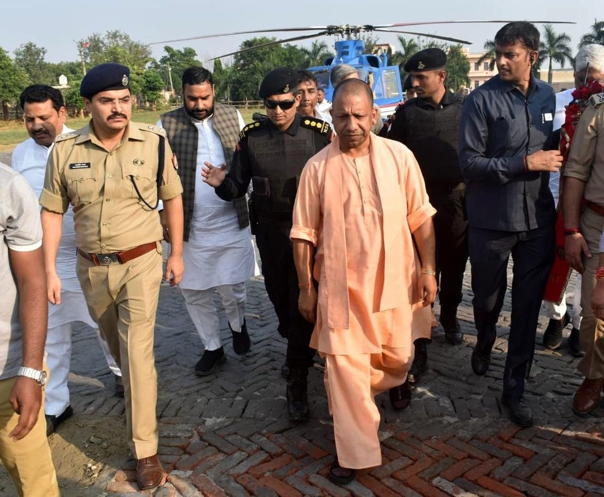 There should be no shortage of civic amenities on festivals: Chief Minister