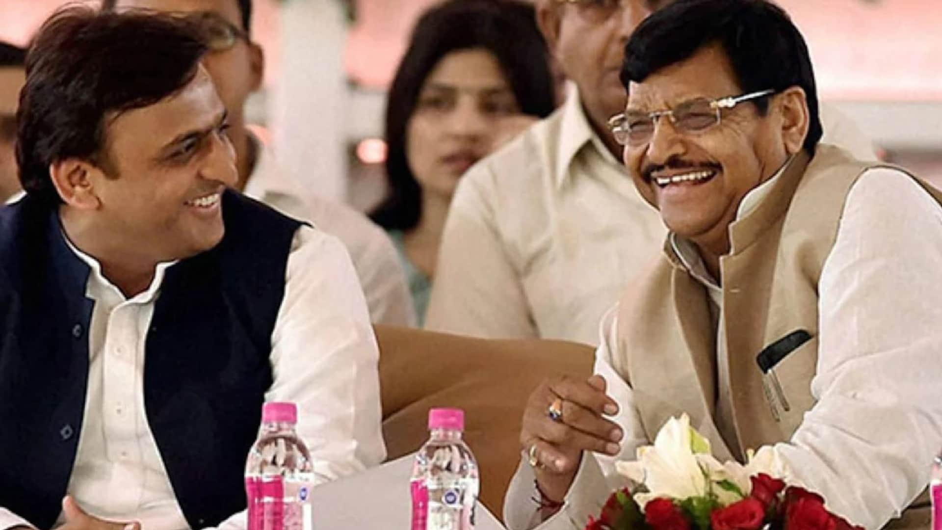 Samajwadi Party: picture of Shivpal Singh with Akhilesh Yadav in discussion, know its political meaning?
