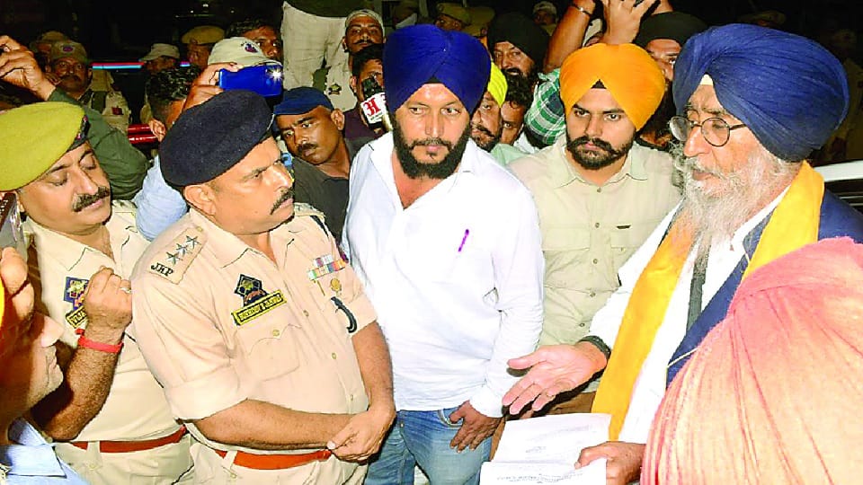 Akali Dal leader and MP Simranjit Singh banned from entering Jammu  Kashmir