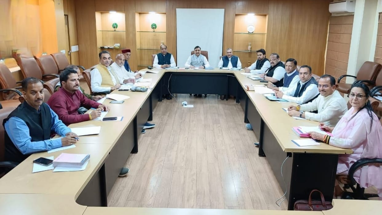 himachal pradesh chunav samiti meeting started in Delhi