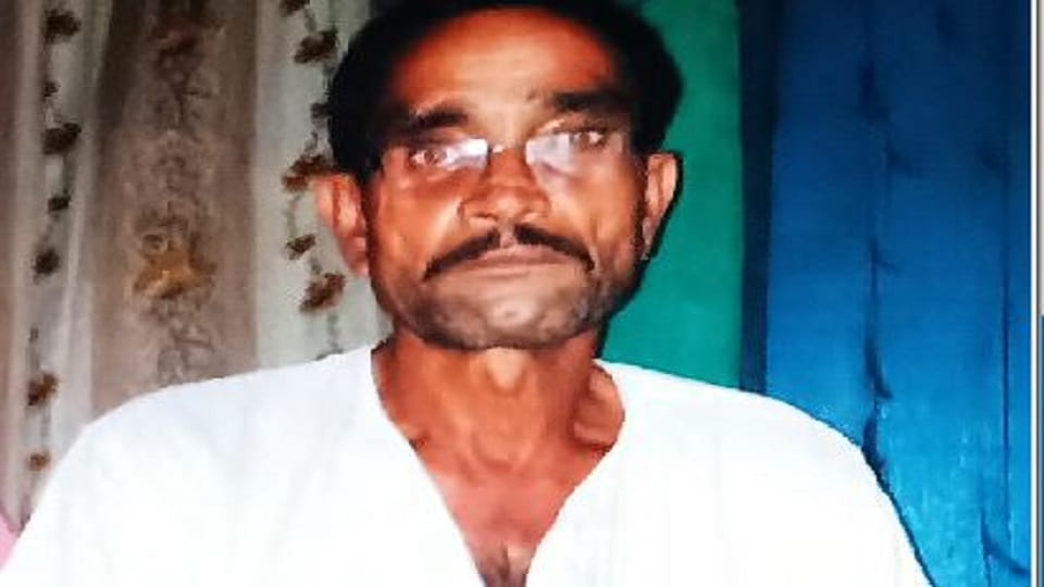 Farmer dies in suspicious condition in bah agra