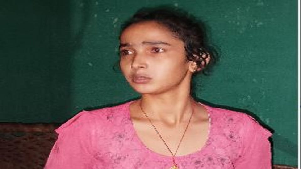 Farmer dies in suspicious condition in bah agra