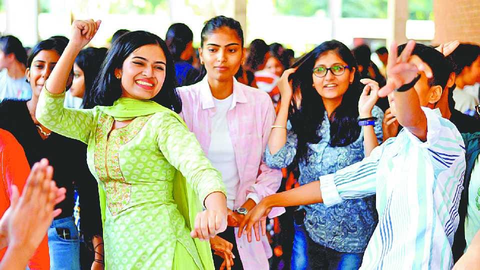 Gurbaz Singh won the President election in SD College