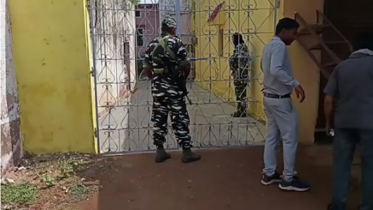 chhattisgarh ed raid; reached raigarh collector ranu sahu mother house in gariaband