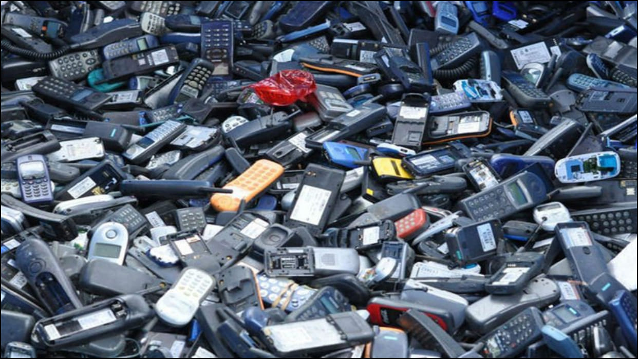 Electronic waste is still biggest challenge, 20 crore devices pile up in the houses of the country
