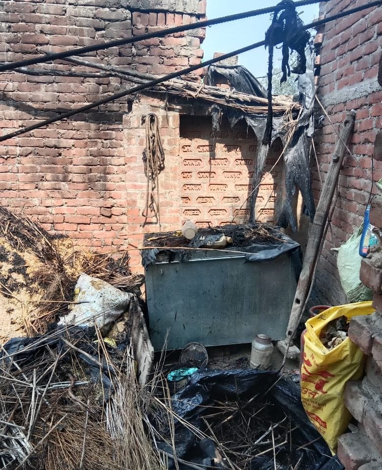 Hardoi, Household items burnt due to fire in the house