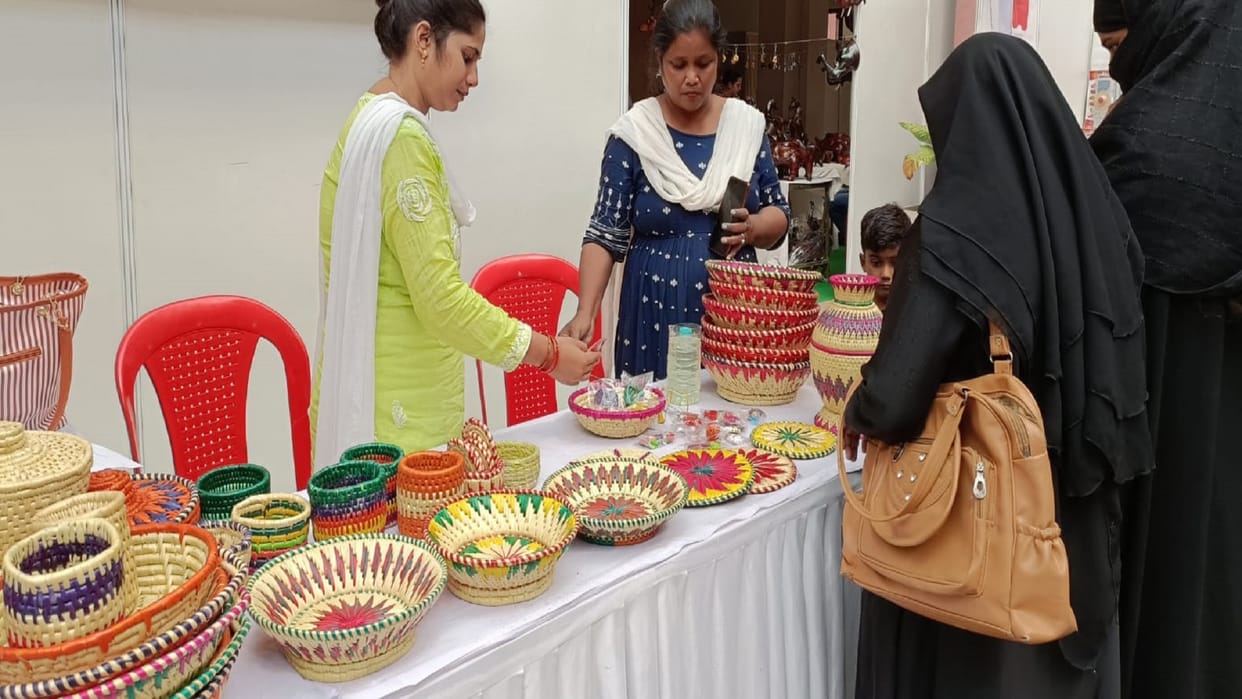 GI Mahotsav Varanasi Banarasi Thandai and Jaunpuri Imarti will become a global identity 8 products will be r