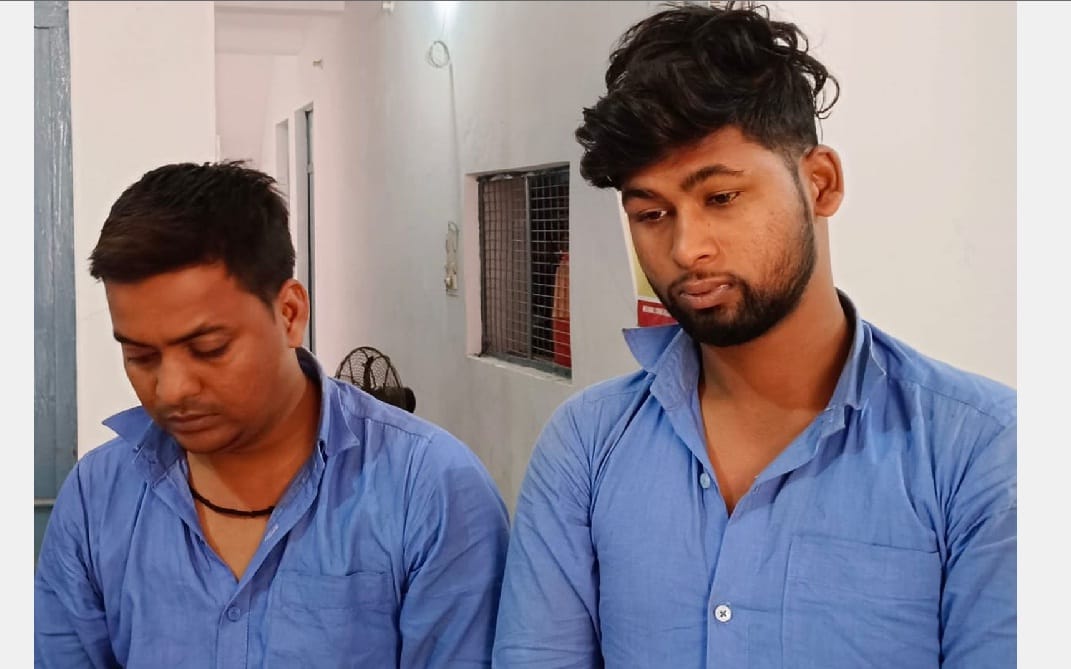 Vicious people who robbed on the pretext of shining jewellery, utensils arrested in Farrukhabad