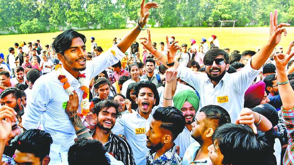 PU student union election Gautam Sahota became the President of PGGC 46