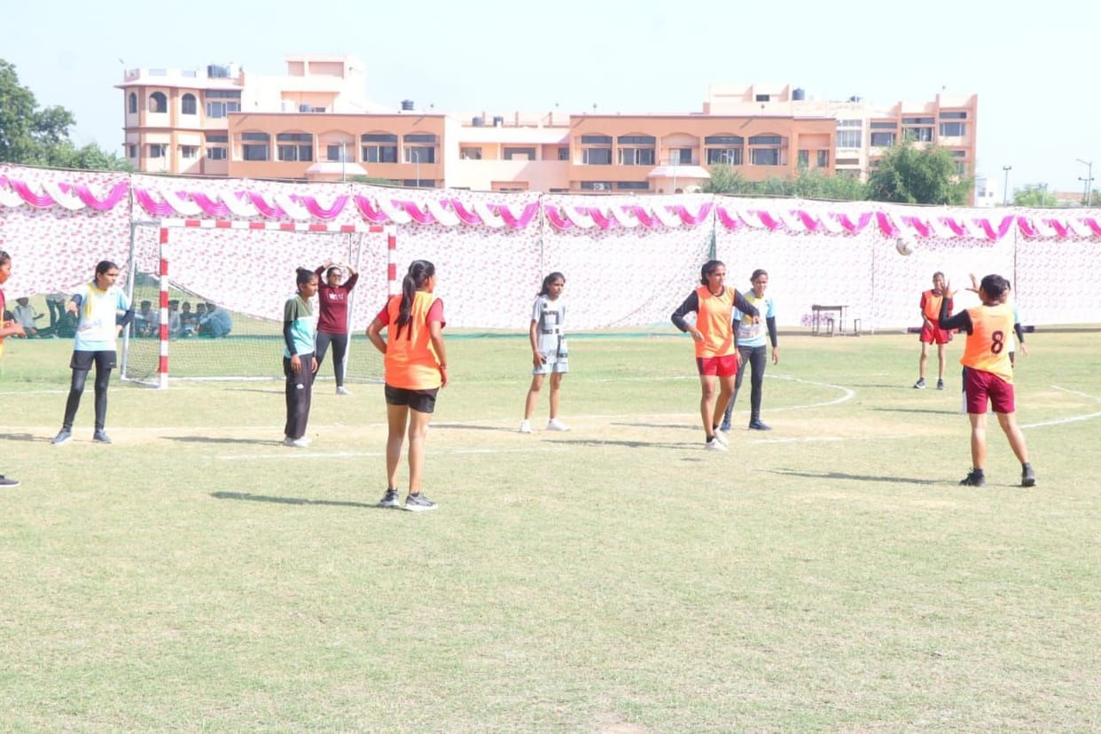 State Handball Competition: State National College team in final