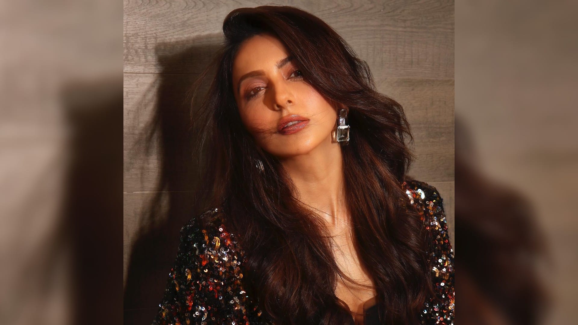 Photos of the day Nora Fatehi Bold Look Shanaya Kapoor Gorgeous Pics Celebrity Updates