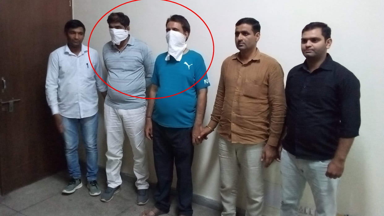 Deed writer and HBS employee arrested in Sonipat for taking bribe of 10 thousand