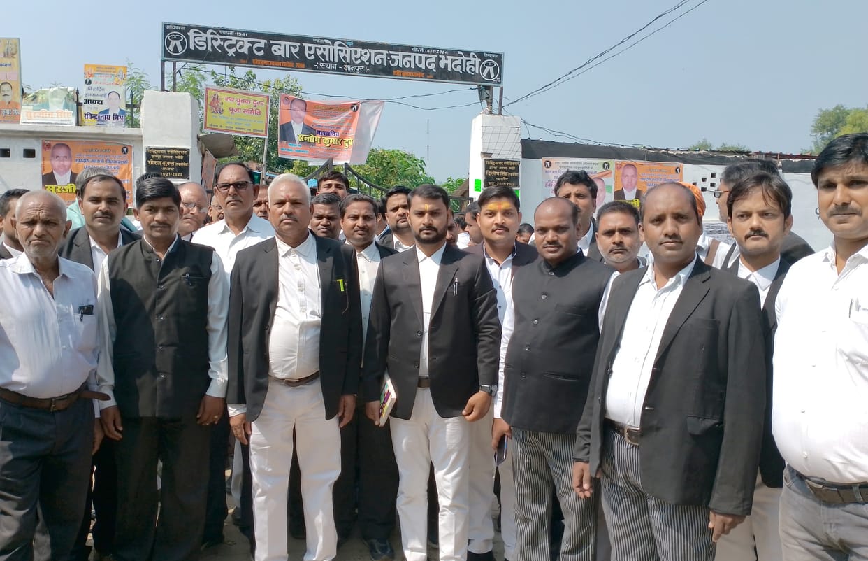 Advocates protest against police