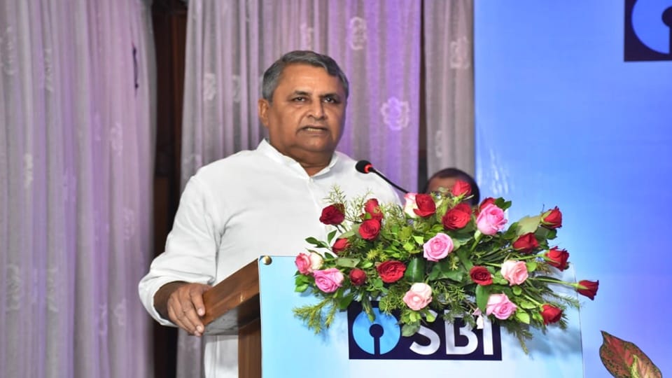 Early salary for Government employees in Bihar this month