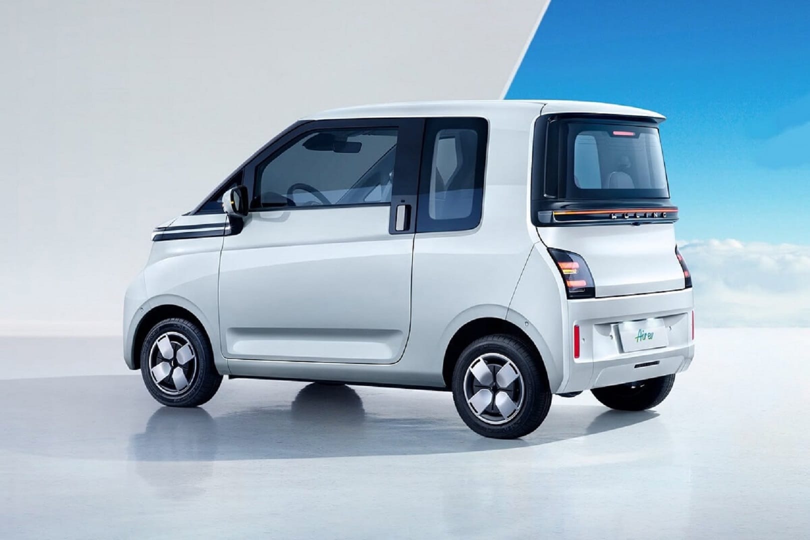MG Motor India to launch its second electric vehicle in India MG Air EV Range Features Specs News in Hindi