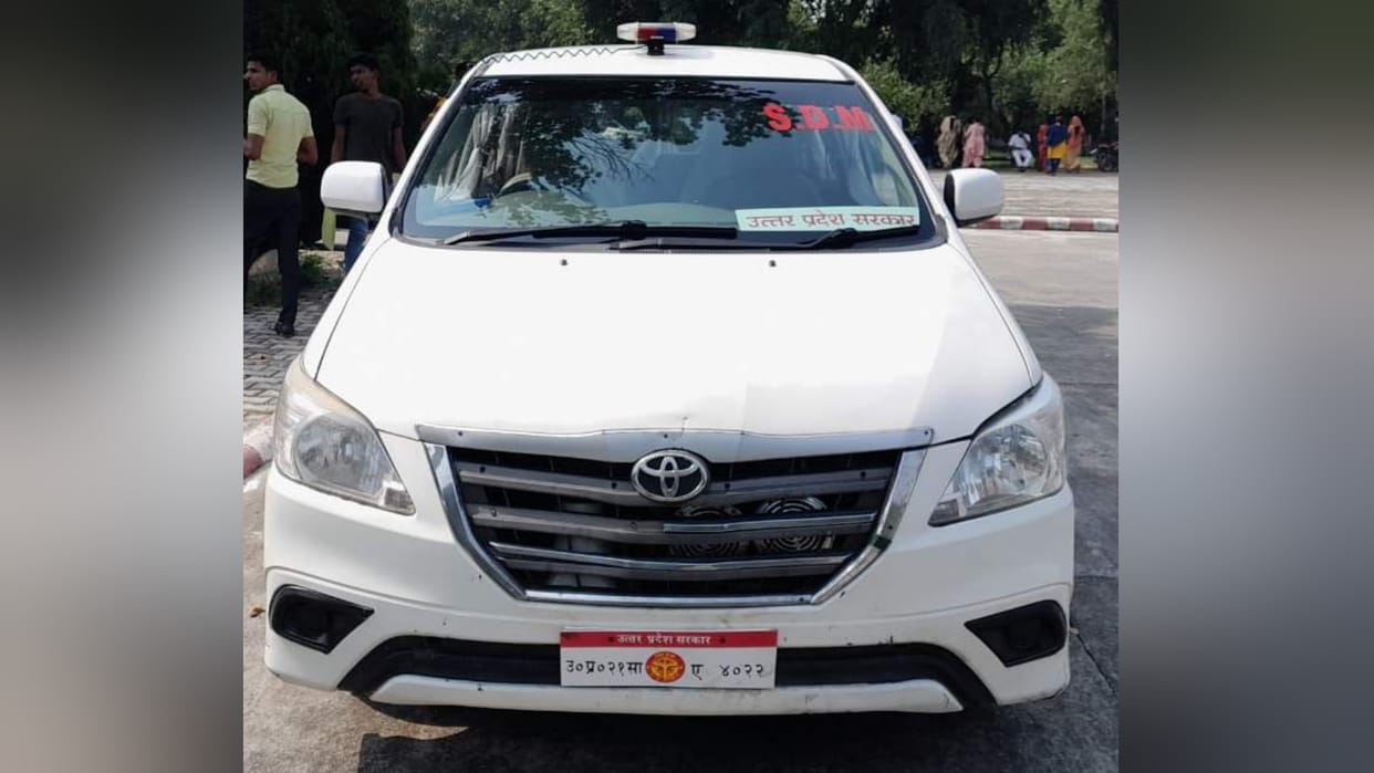 ARTO deducted SDM vehicle challan of 26,500 thousand In Amroha