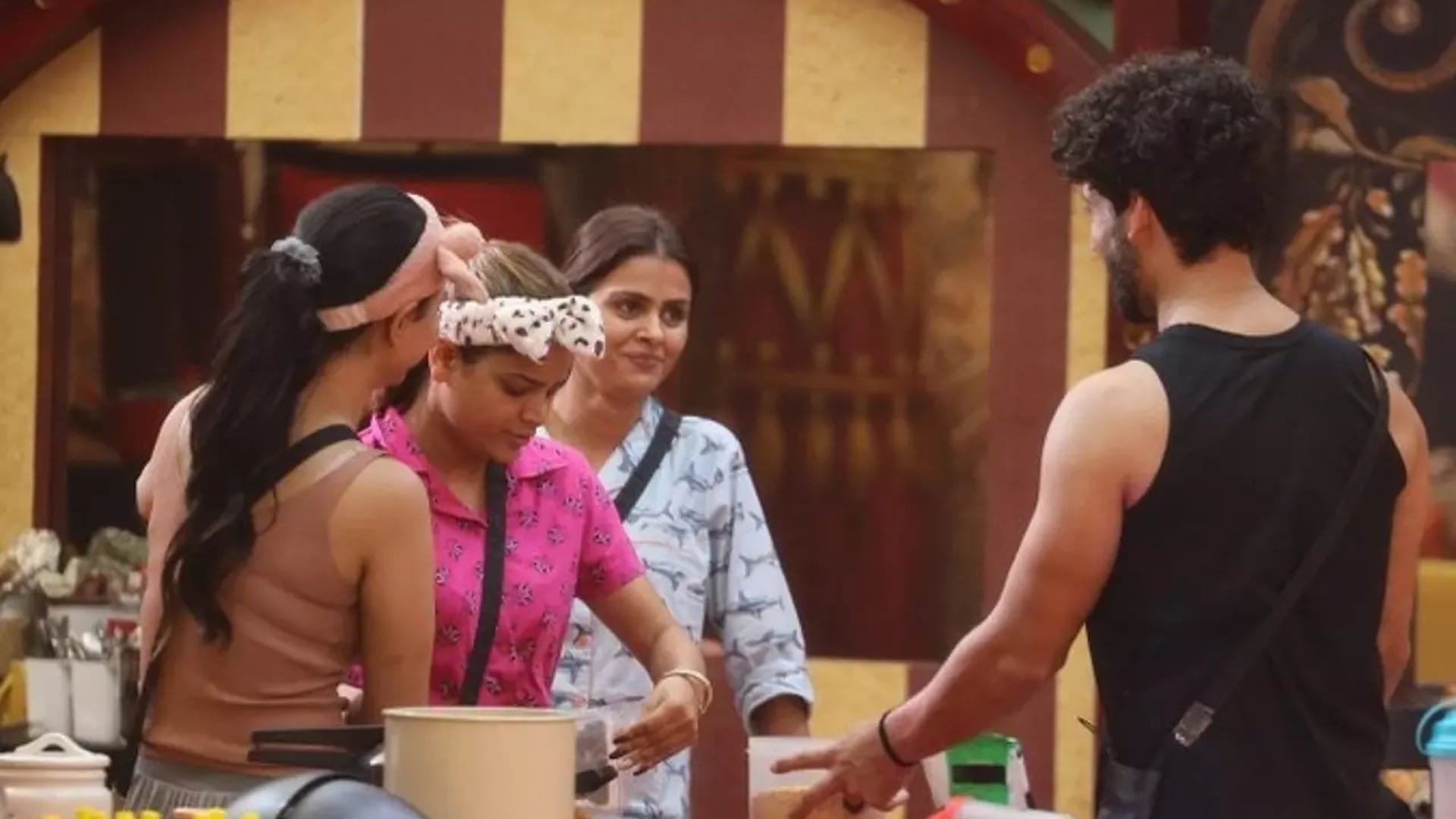 Bigg Boss 16 Archana argument with Manya and Gori Nagori Know Episode 18 Highlights