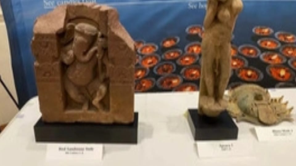US repatriates 307 antiquities valued USD 4 million stolen 11th century Vishnu Lakshmi statue