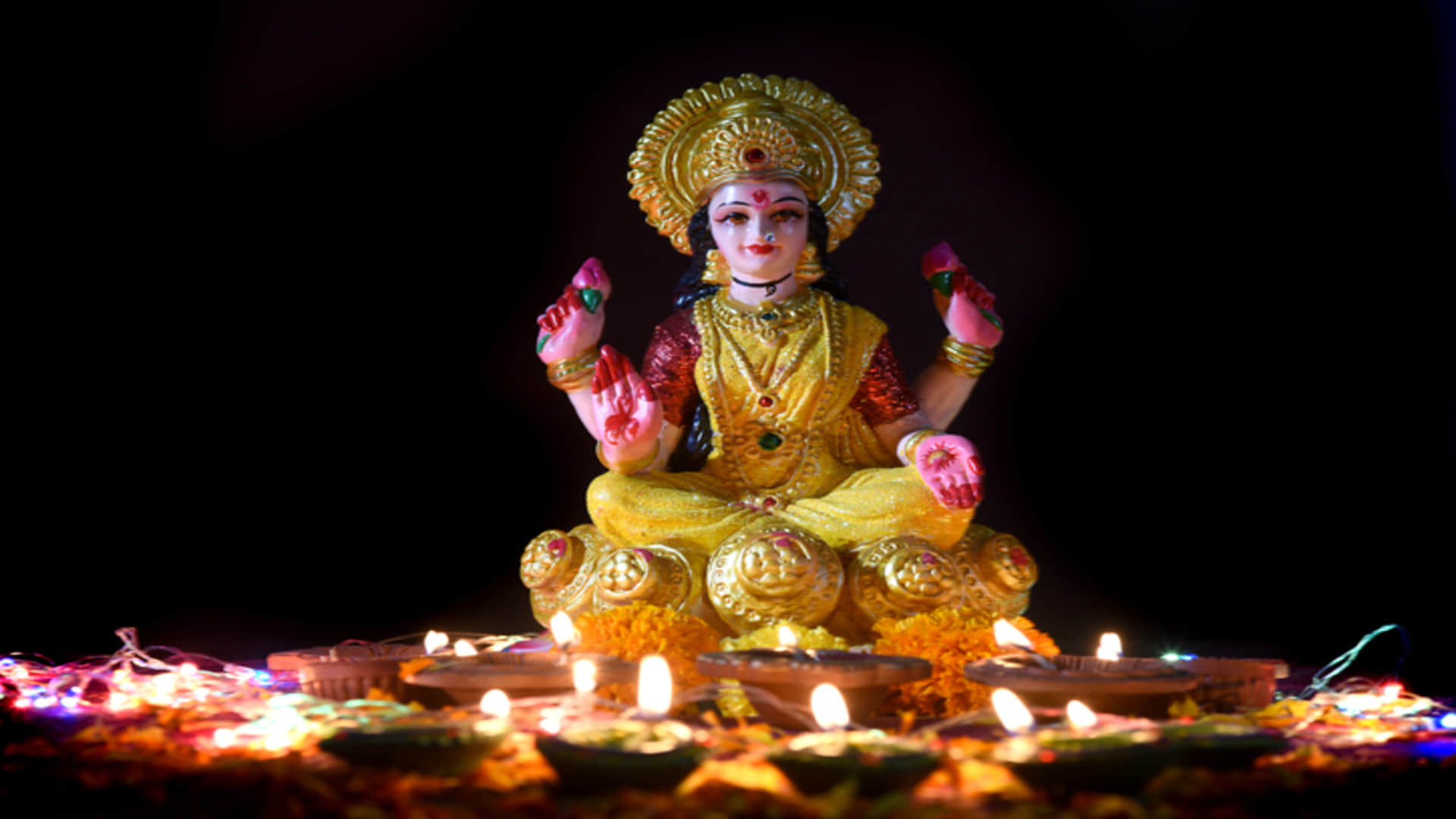 Diwali 2022 Keep These Things in Mind on Diwali Day, You Will Get Blessing of Ma Laxmi
