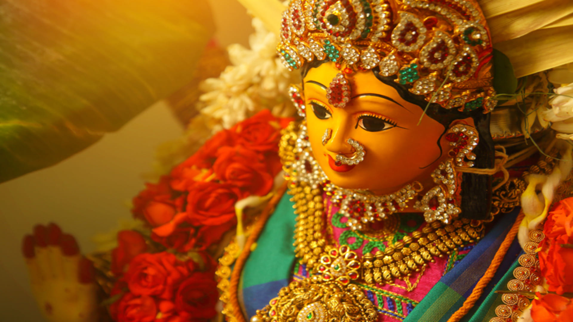 Diwali 2022 Keep These Things in Mind on Diwali Day, You Will Get Blessing of Ma Laxmi