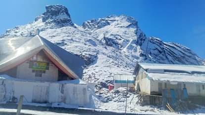 uttarakhand Weather News: Snowfall in hemkund sahib kedarnath and Badrinath