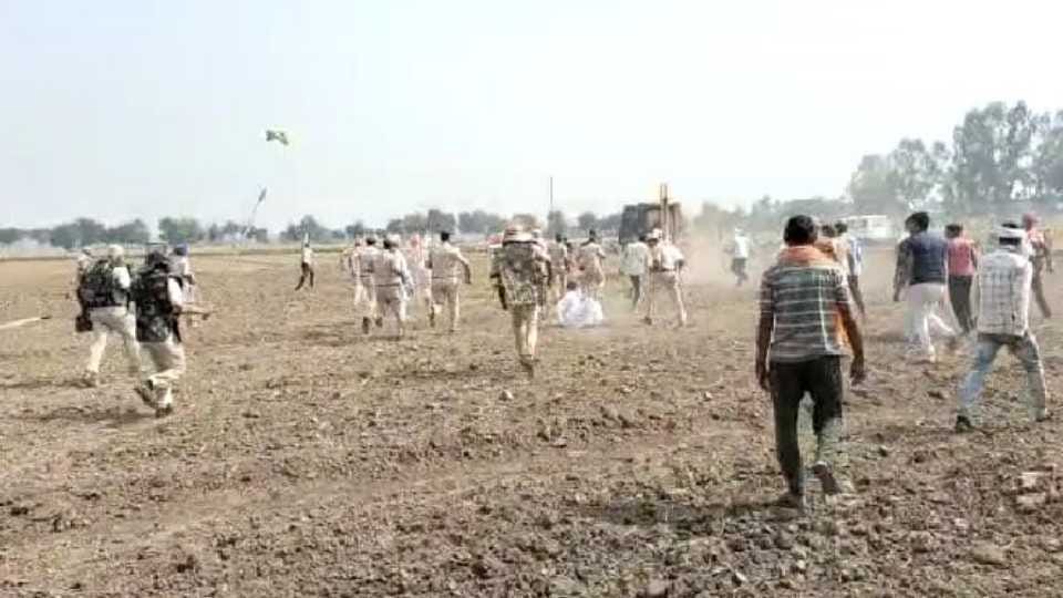 Villagers protest against demolition of house in Kaithal