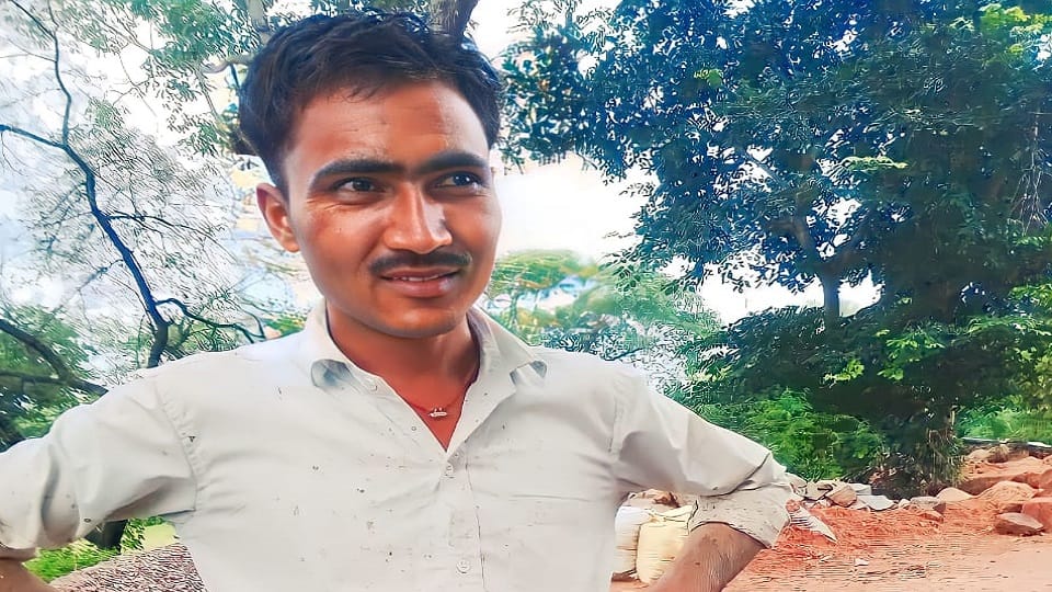 Jhansi News One farmer killed and three injured in truck collision