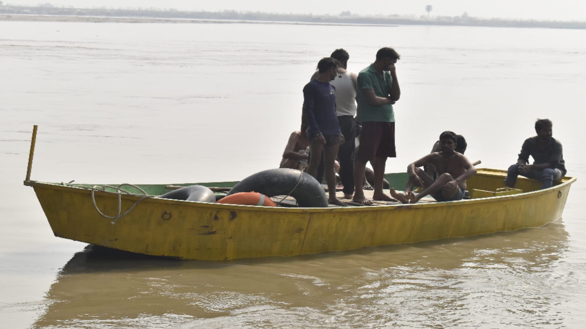 UP: Dead body of teacher has found after thirty hours family has socked