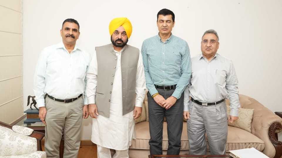 AIG Manmohan Kumar met CM Bhagwant Mann