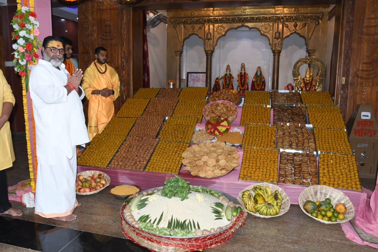 Govardhan Puja dwadash Jyotirlinga form of Annakut will decorated very first time in Kashi