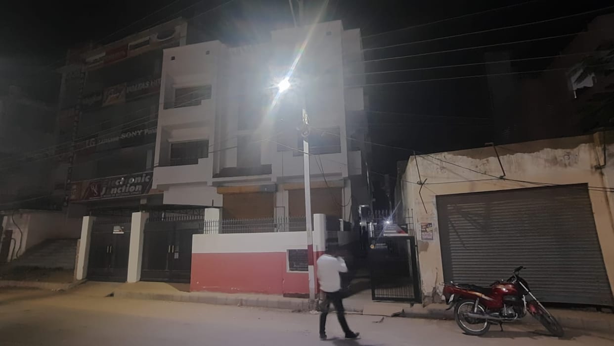 islamic state member Basit arrested from varanasi used to chat with Afghan girl NIA investigation