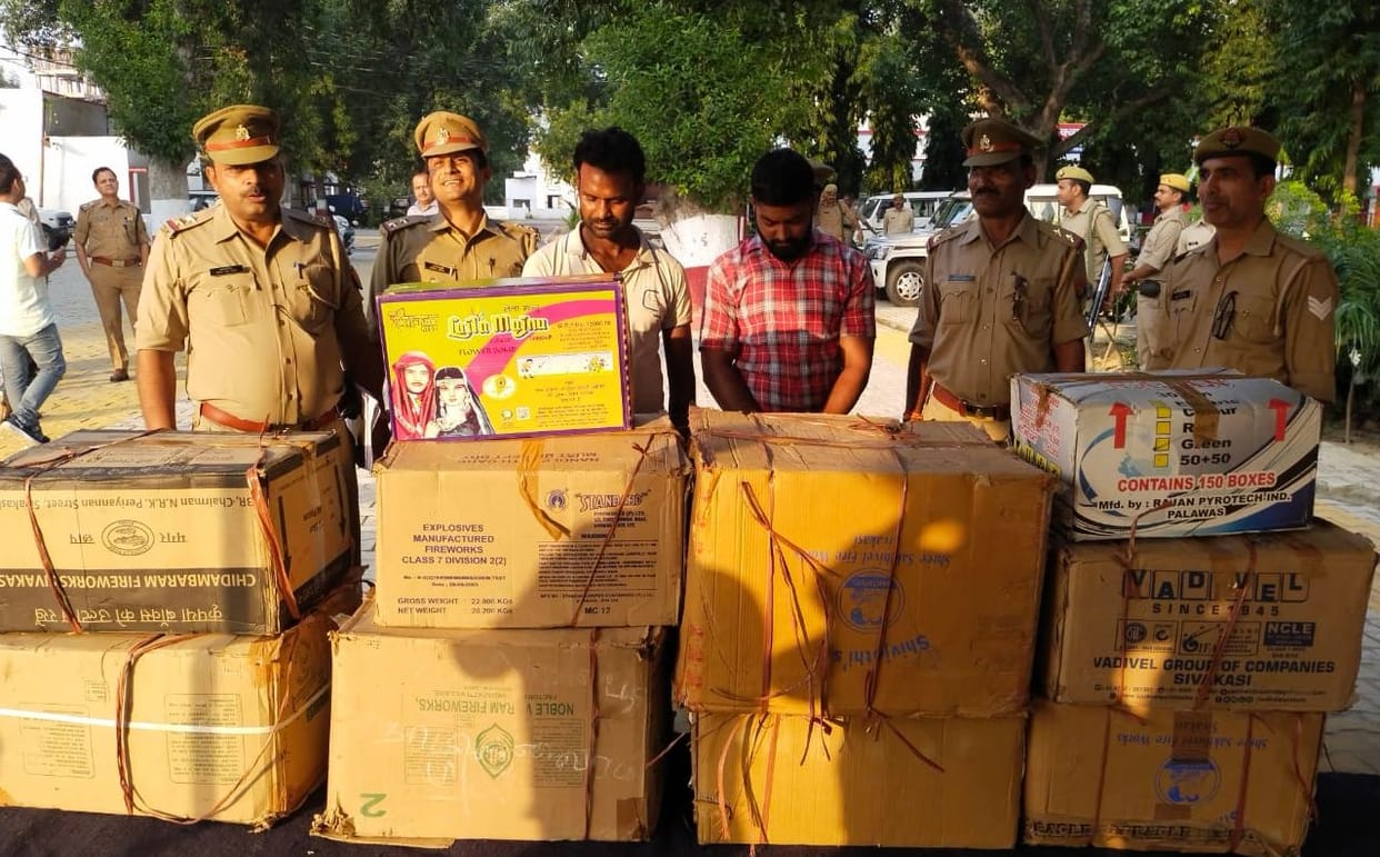 two arrested for selling illigle crackers