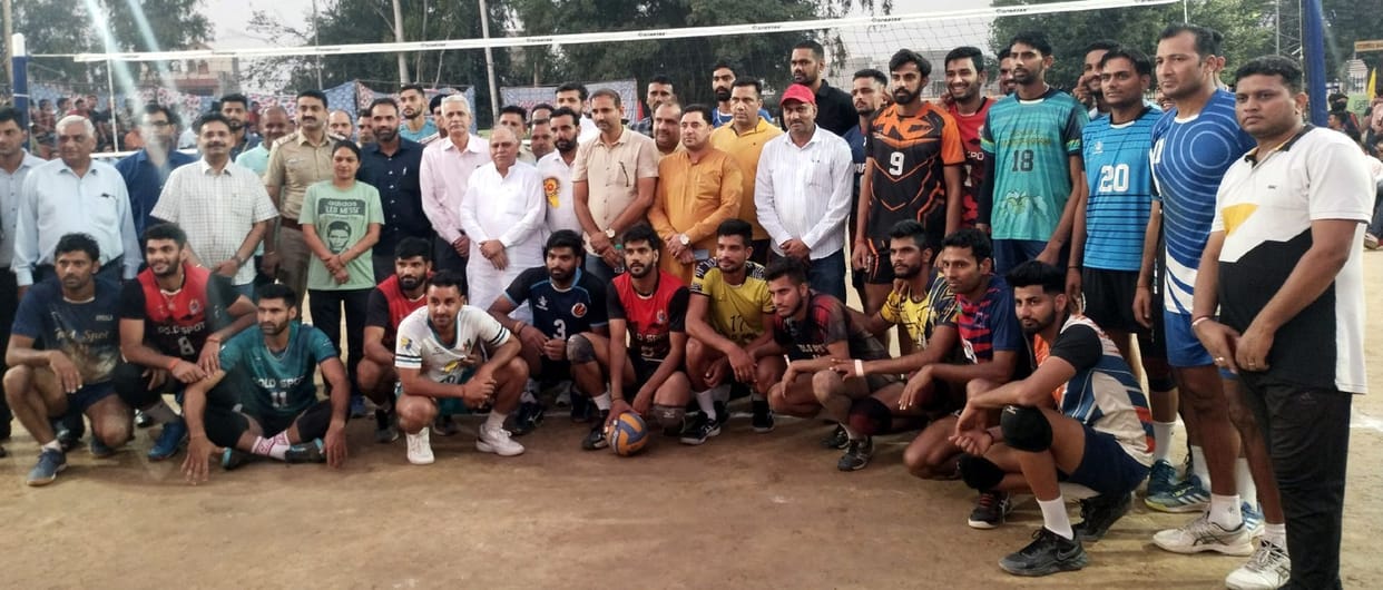 KUK team won trophy in volleyball event