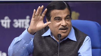 Question asked to Union Minister Nitin Gadkari on bad roads of Delhi