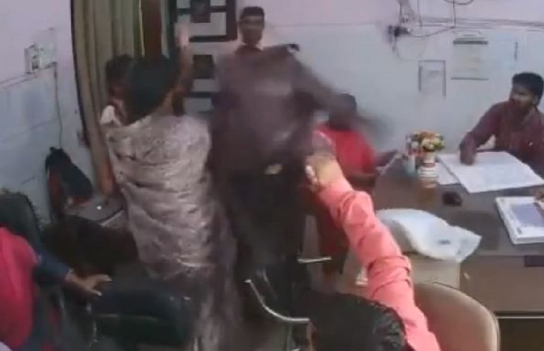 ASHA workers throw chair on BCPM for non payment of honorarium in azamgarh video goes viral