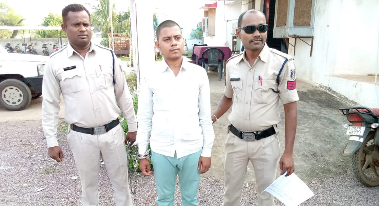 chhattisgarh son kills father for not giving money for liquor