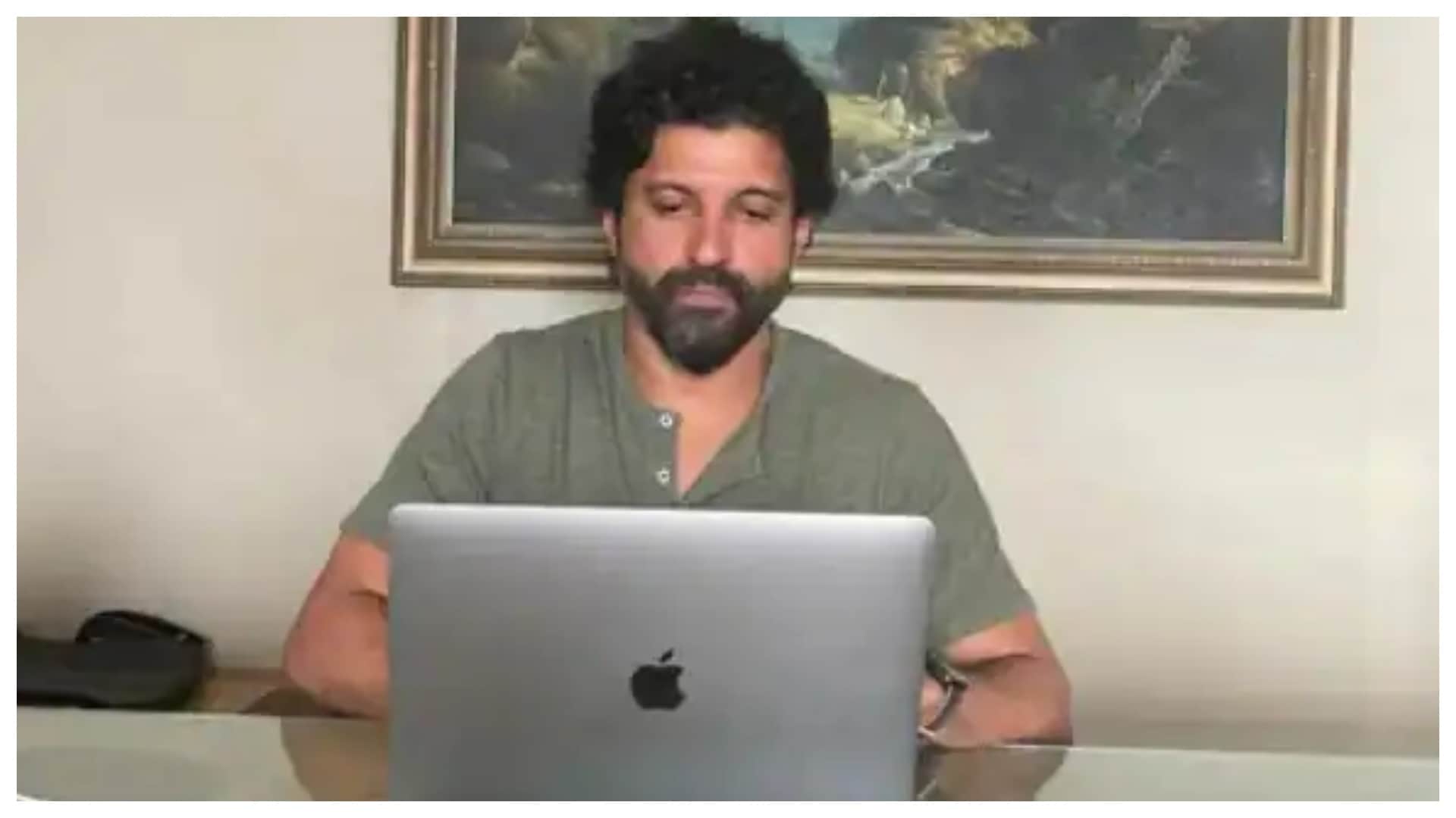 Farhan Akhtar Birthday known as all rounder of bollywood industry lives luxurious life know about his networth