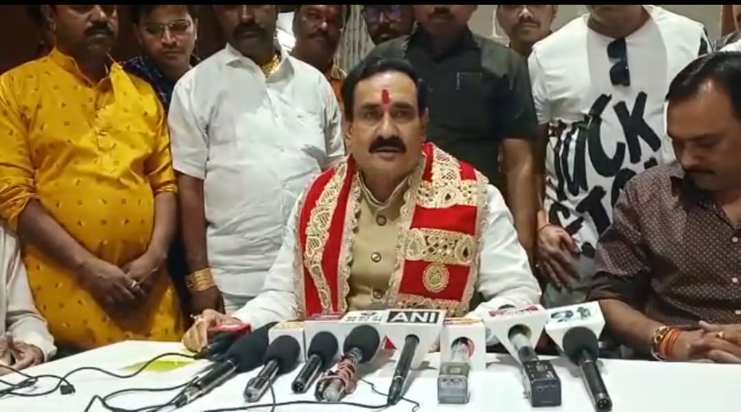 MP News: BJP attacked Kamal Nath, Narottam said this act like Mohammad Gauri and Ghaznavi