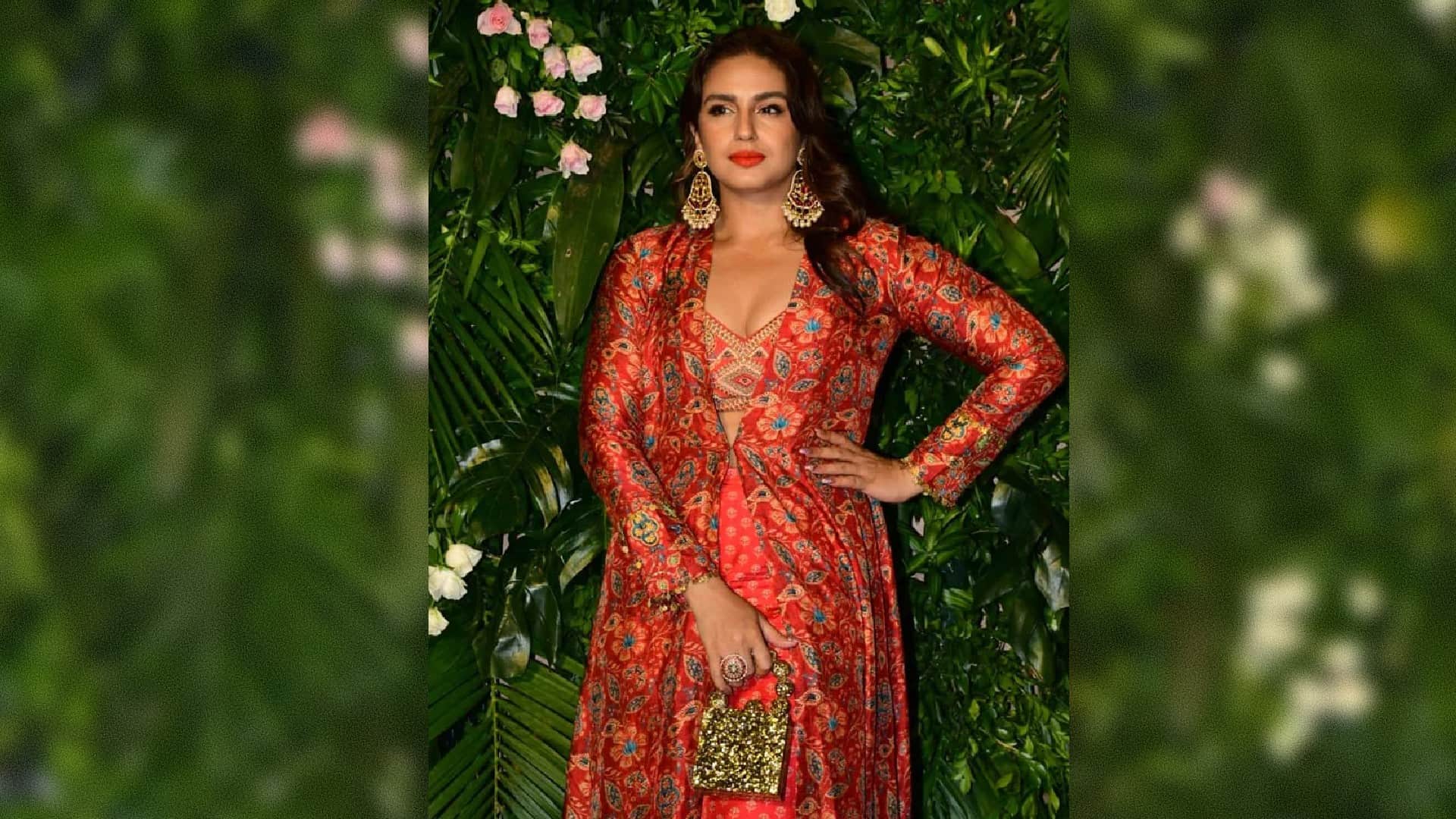 Double XL Actress Huma Qureshi  Breakup with Writer Director Mudassar Aziz