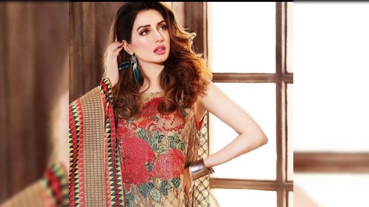pakistani top actress iman ali talk about her disease multiple sclerosis