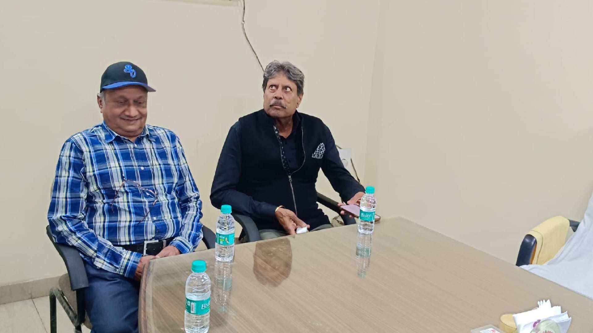 Meerut: Kapil Dev said Bhuvi's swing continues, Pakistanis will not stand in front of him